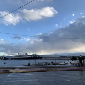 Crucero en ushuaia con clima en ushuaia atardecer