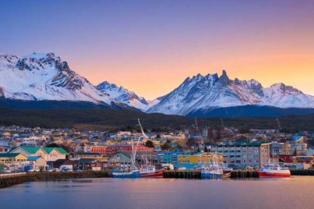 Hostels in Ushuaia: Where to Stay at the End of the World (Complete Guide)